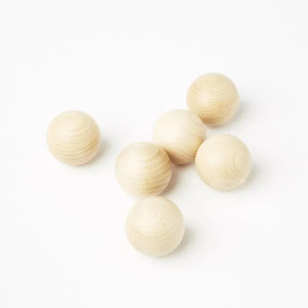 Grapat | Big Balls in Natural Wood | 6 Pieces