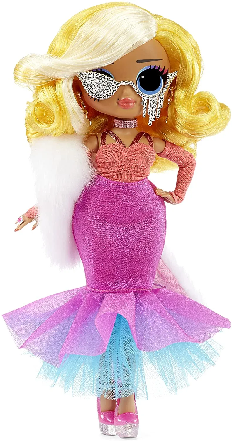 L.O.L. Surprise! 576532EUC LOL OMG Magic Studios-70  Surprises, 12 2 Fashion Dolls, Studio Stages, Green Screen, Phone Tripod, Movie Theater/Set Packaging, Accessories-for Children Ages 4 