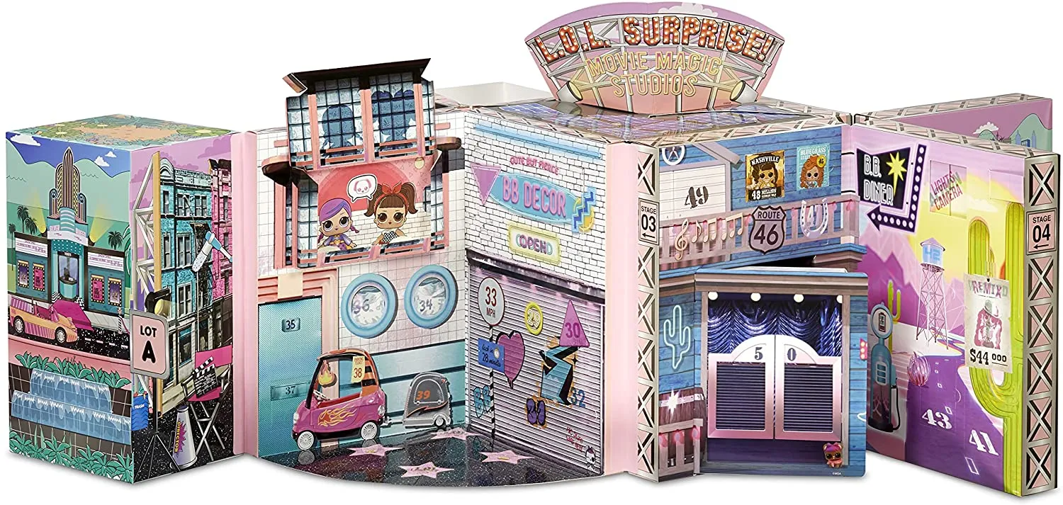 L.O.L. Surprise! 576532EUC LOL OMG Magic Studios-70  Surprises, 12 2 Fashion Dolls, Studio Stages, Green Screen, Phone Tripod, Movie Theater/Set Packaging, Accessories-for Children Ages 4 