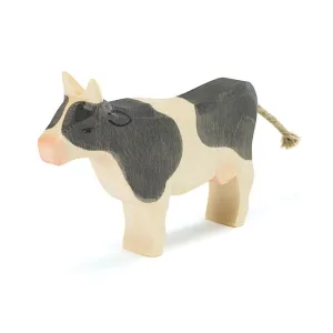 Ostheimer | Cow Black & White Standing