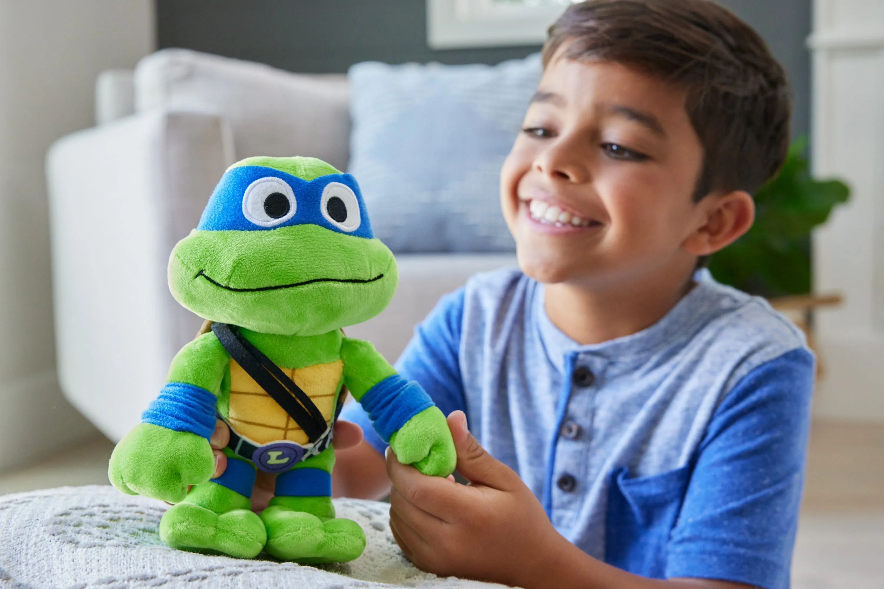 Teenage Mutant Ninja Turtles 8 Inch Basic Plush Leonardo